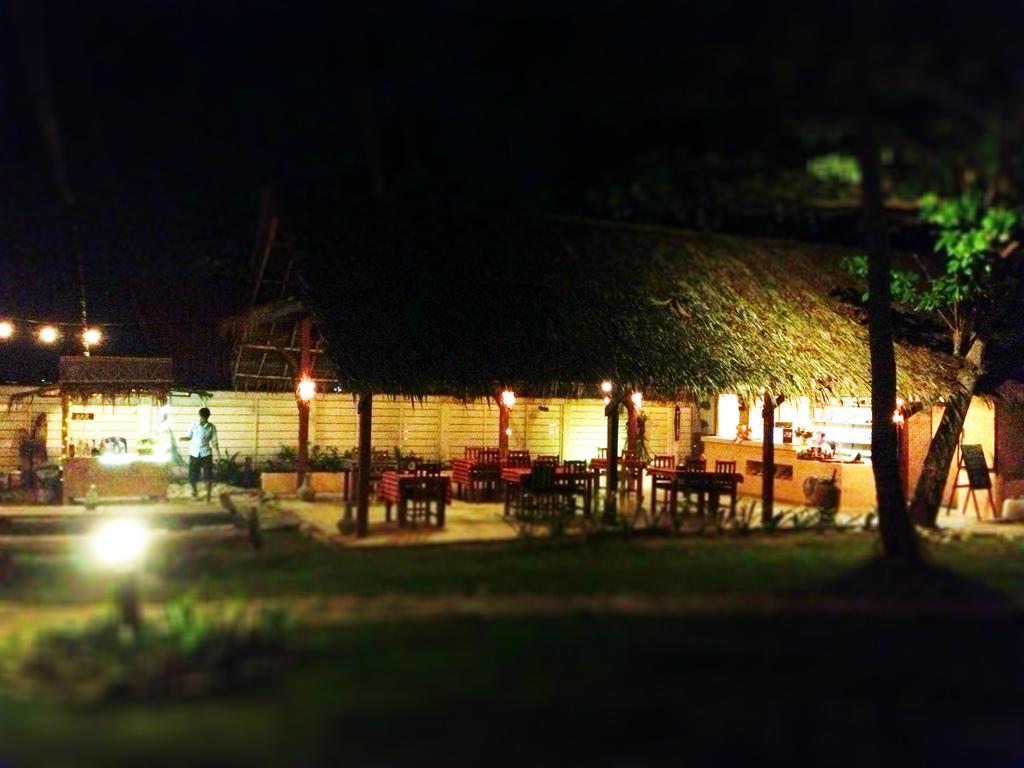 Nautilus Right On The Beach - Adult Only - Sha Extra Plus Koh Lanta Ngoại thất bức ảnh