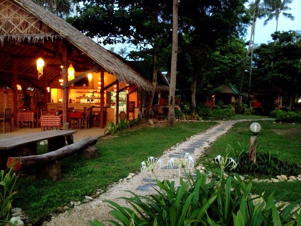 Nautilus Right On The Beach - Adult Only - Sha Extra Plus Koh Lanta Ngoại thất bức ảnh