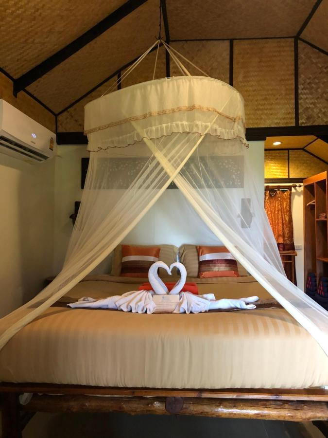 Nautilus Right On The Beach - Adult Only - Sha Extra Plus Koh Lanta Ngoại thất bức ảnh