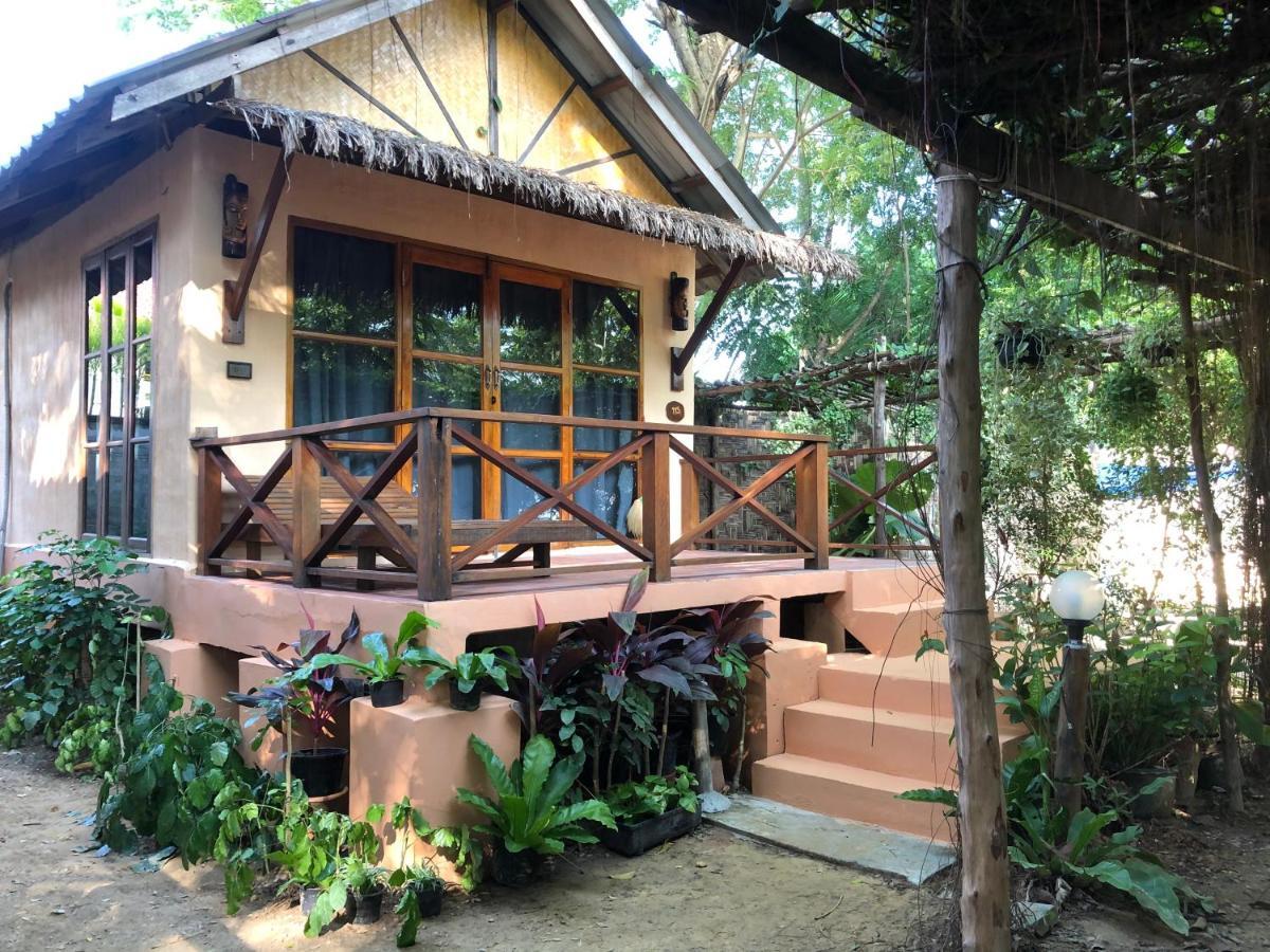 Nautilus Right On The Beach - Adult Only - Sha Extra Plus Koh Lanta Ngoại thất bức ảnh